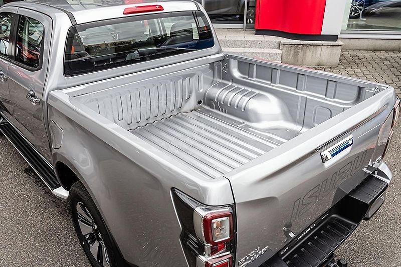 Isuzu D-Max (2025) 1,9 D AT 4x4  LSE Double Cab - fotka 11 z 31