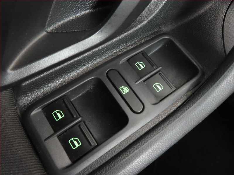 Škoda Fabia (2014) Ambition 1.2 TSI, Serv.kniha - fotka 14 z 14