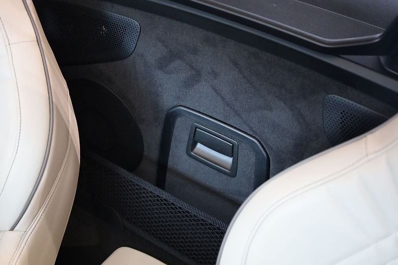 BMW Z4 M40i, Harman, Adaptiv, HUD - fotka 23 z 23
