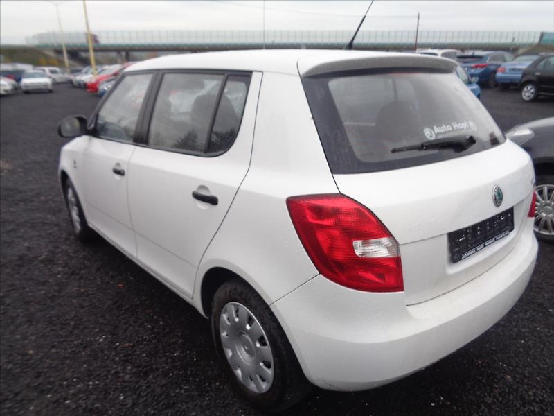 Škoda Fabia 1,2 - fotka 6 z 13