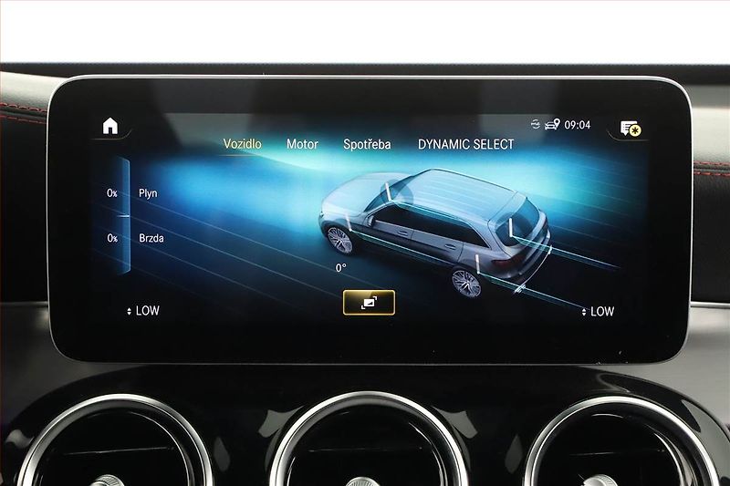Mercedes-Benz GLC (2021) 43 AMG - fotka 17 z 28