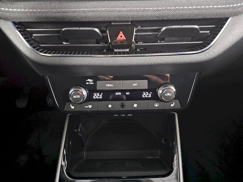 Škoda Fabia (2025) 1.0TSI 70KW TOP SELECTION TAŽN - fotka 11 z 30