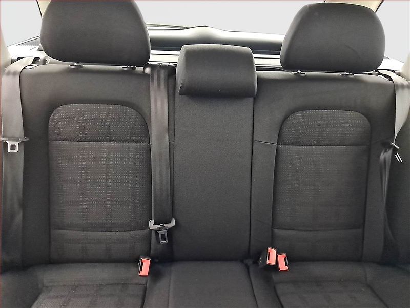 Škoda Fabia (2005) 1.2 12V, nová STK, pěkný stav - fotka 10 z 14