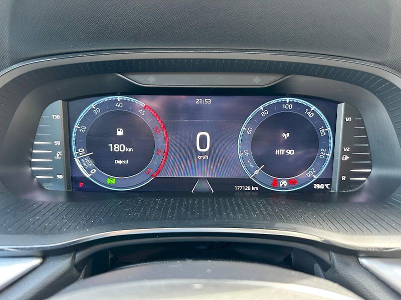 Škoda Octavia (2022) 2.0 TDI 110kW DSG Style Combi - fotka 12 z 22