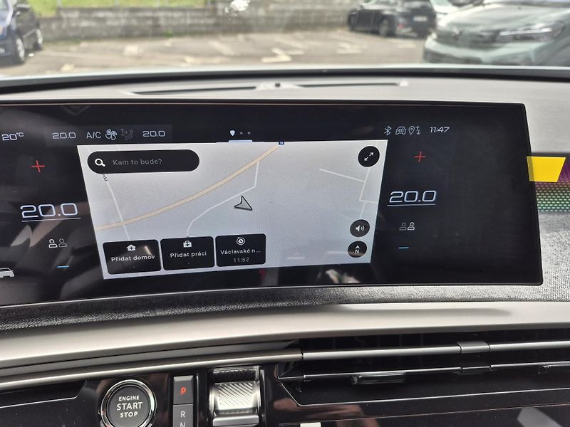 Peugeot 5008 (2025) GT Hybrid 136 e-DCS6  - fotka 17 z 23