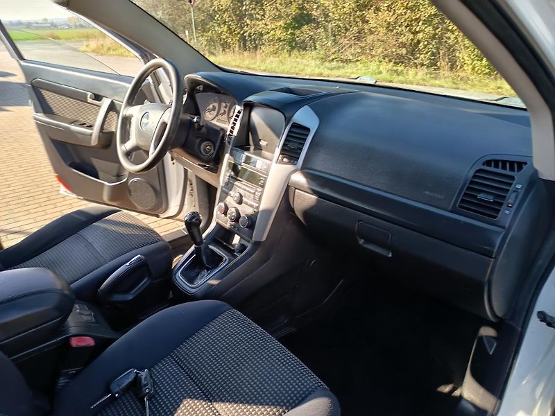 Chevrolet Captiva (2011) 2.4 100Kw  - fotka 33 z 52