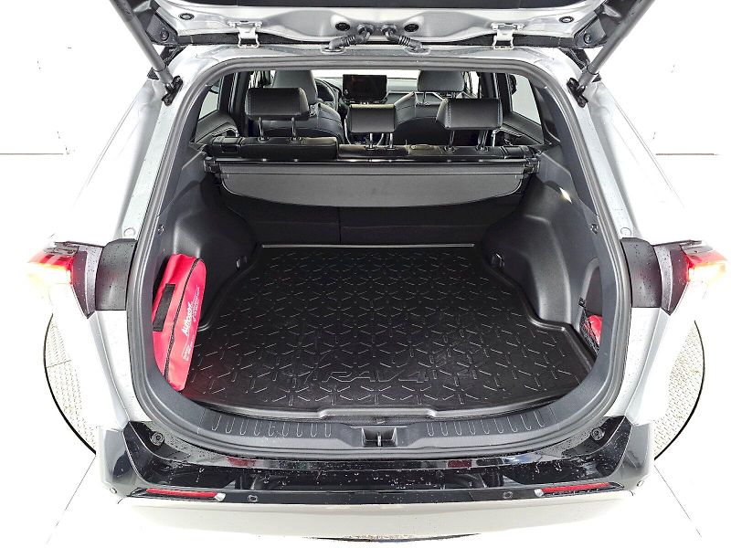 Toyota RAV4 (2025) 2.5HEV 222k 4X4 SELECTION - fotka 29 z 29