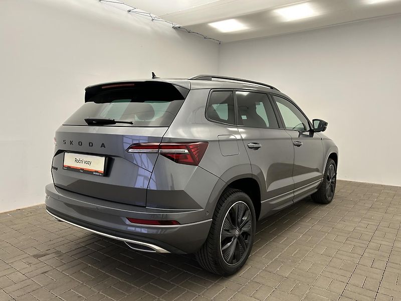 Škoda Karoq 1.5 TSI SportLine - fotka 2 z 23