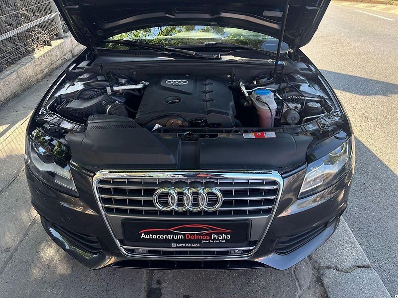 Audi A4 1.8TSi/2010/S.KNIHA-MAN6-2.MAJ - fotka 12 z 46