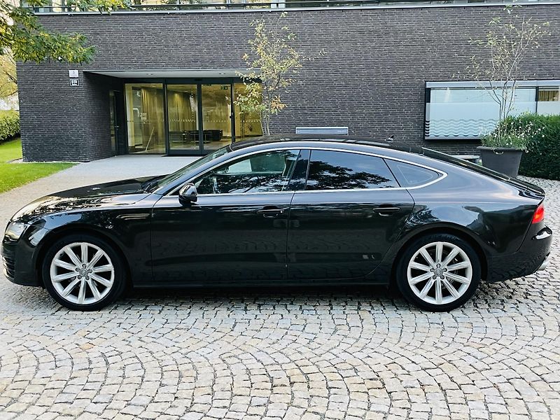 Audi A7 3.0TDI AUT 4x4 KAMERA TAŽNÉ - fotka 18 z 46