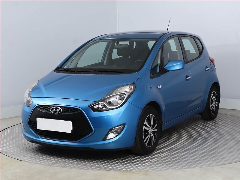 Hyundai ix20 (2017) 1.4 CVVT, Serv.kniha - fotka 2 z 14