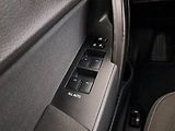Toyota Corolla (2018) 1.6 Valvematic, Automat - náhled 16