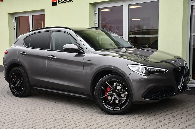 Alfa Romeo Stelvio 2.0TURBO 16V Q4 147kW SPRINT - fotka 3 z 45