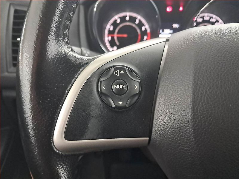 Mitsubishi ASX (2014) Invite 1.6 MIVEC, ČR,1.maj - fotka 16 z 17