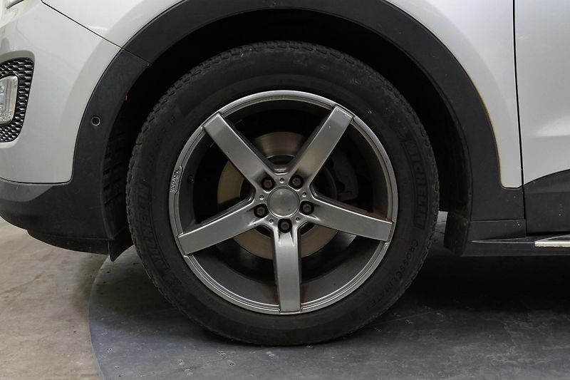 Hyundai Santa Fe - fotka 10 z 24