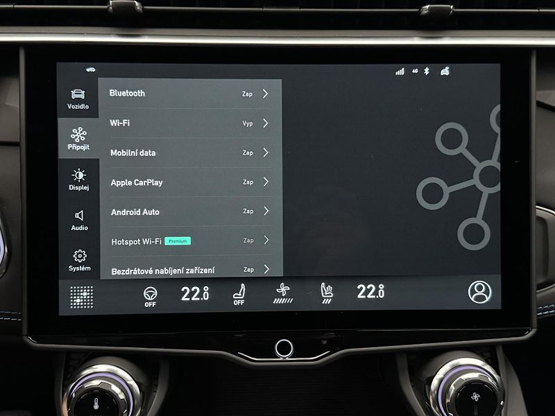 Lynk & Co 01 PHEV DCT AUT 1.maj - fotka 38 z 55