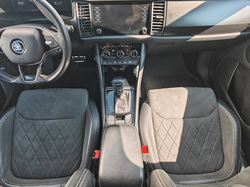 Škoda Kodiaq Sportline DSG 2,0TDI - fotka 9 z 26