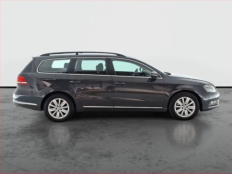 Volkswagen Passat (2013) 2.0 TDI, 4X4, Automat, Xenony - fotka 6 z 16
