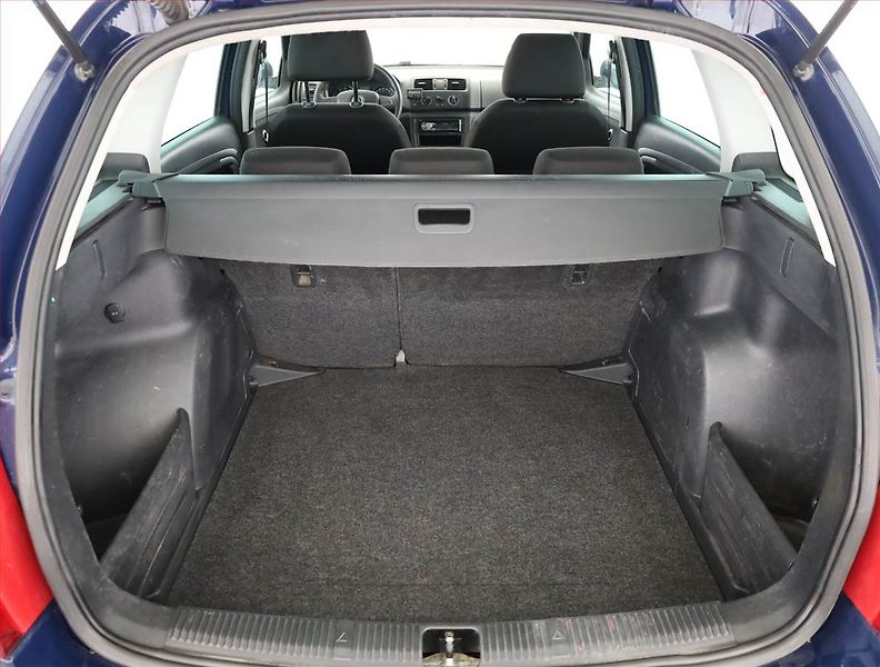 Škoda Fabia (2013) Ambition 1.2 TSI - fotka 15 z 15