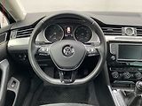 Volkswagen Passat (2016) 2.0 TDi, Highline, LED - náhled 11