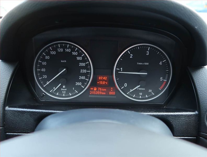 Citroën C4 Picasso (2011) 1.6 HDi, Serv.kniha, Tempomat - fotka 8 z 16