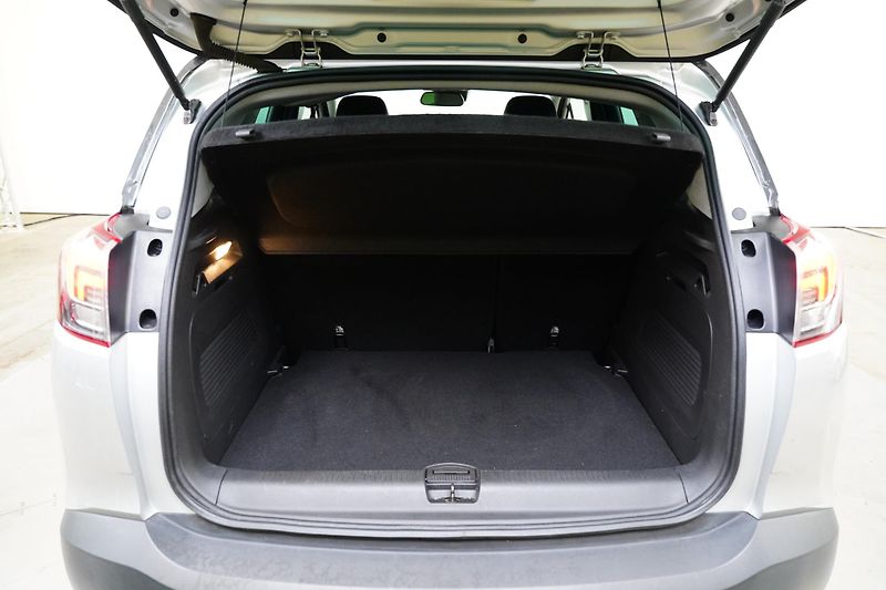 Opel Crossland X - fotka 25 z 25