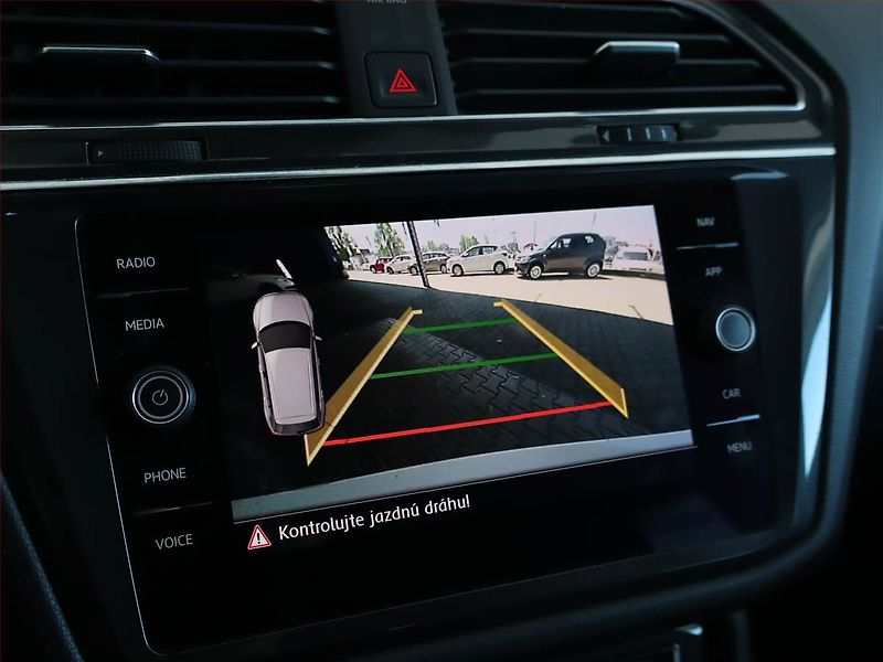 Volkswagen Tiguan Allspace (2019) R-Line 2.0 TDI - fotka 20 z 25