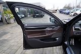BMW Řada 7 740d xDrive/9AT/Lasery/Mpaket - náhled 16