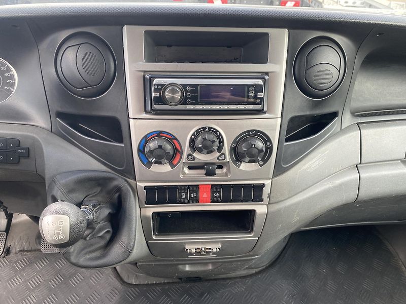 Iveco Daily  2.3JTD, VALNÍK, NAJ.185TIS.KM - fotka 33 z 49