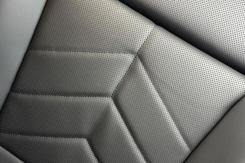 BMW Řada 5 540d xDrive Touring - fotka 16 z 16