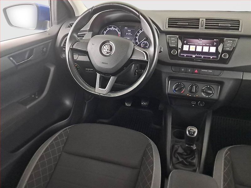 Škoda Fabia (2020) Ambition 1.0 TSI, ČR,1.maj - fotka 7 z 17