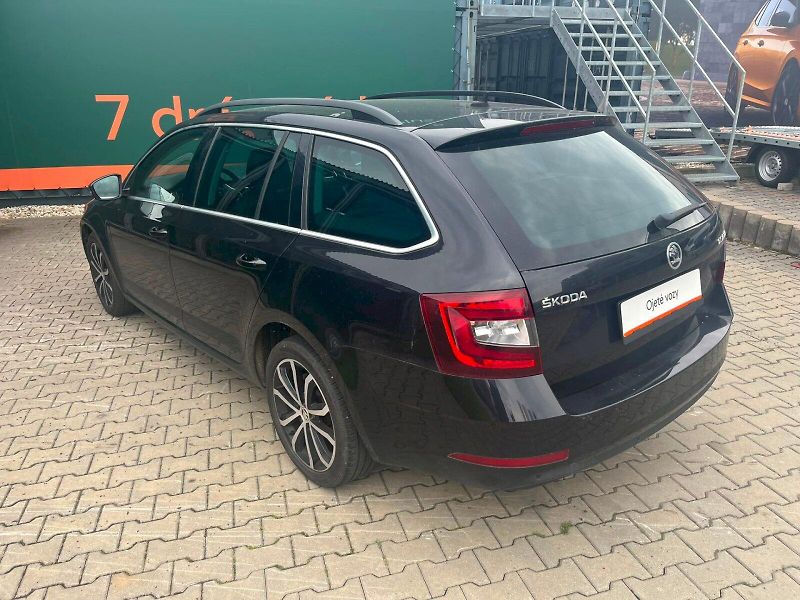 Škoda Octavia (2019) 1.5TSI 110KW DSG STYLE PLUS - fotka 9 z 27
