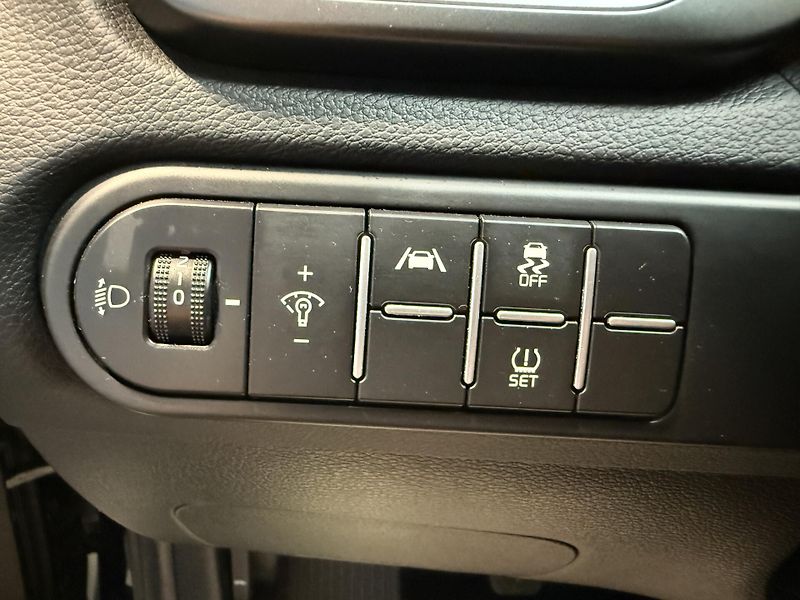 Kia Ceed 1.5 T-GDI 118kW Top SW - fotka 14 z 18