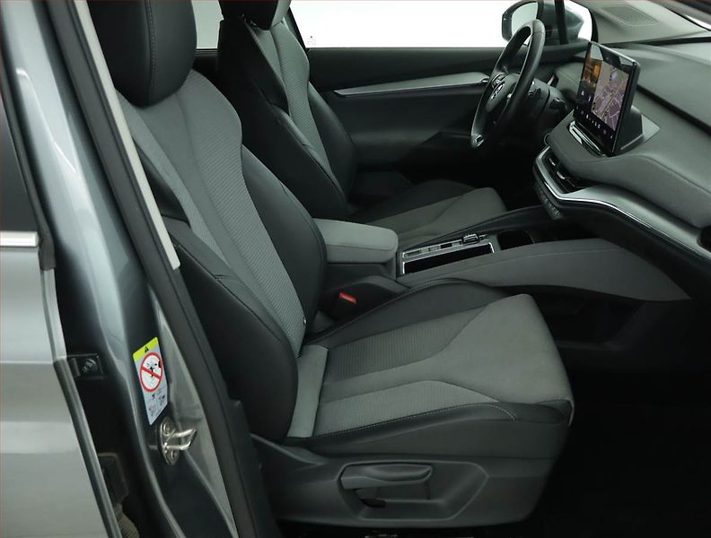 Škoda Enyaq (2023) iV 60 (62 kWh), SoH 93% - fotka 9 z 18