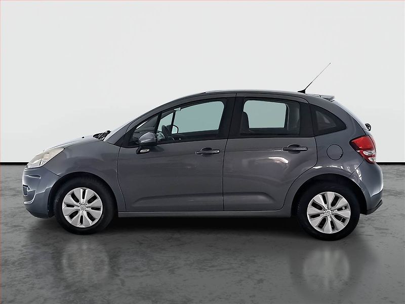 Citroën C3 (2010) 1.4 HDi, po STK, rezervace - fotka 3 z 13