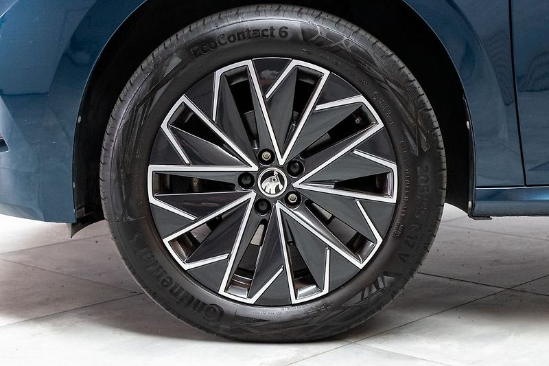 Škoda Kamiq 1.5TSI DSG*STYLE*ACC*KAMERA*ČR - fotka 35 z 42