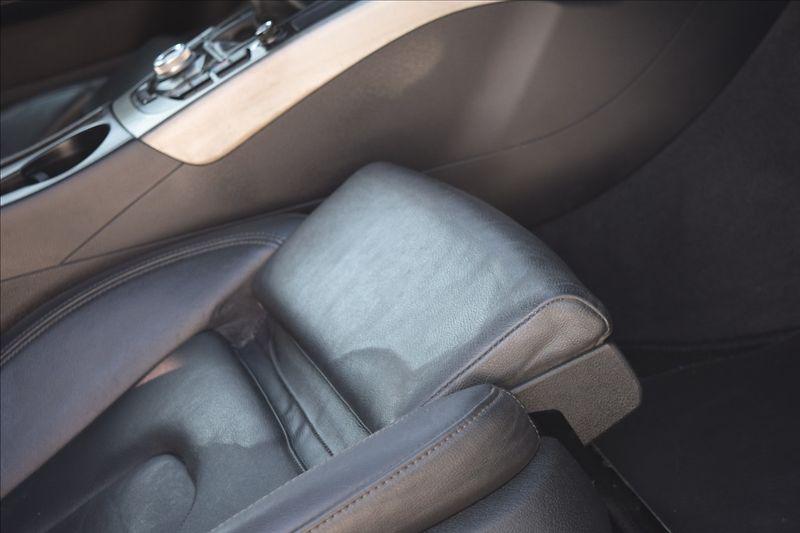 Audi A5 3,0 TDI 176KW S-LINE ALU SERVI - fotka 44 z 48