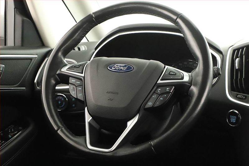 Ford Galaxy (2020) Titanium 2.0 EcoBlue - fotka 8 z 20