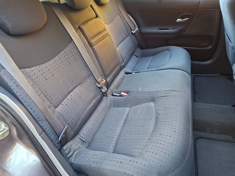 Renault Laguna (2004) 1.9dCi 79kW - fotka 20 z 28
