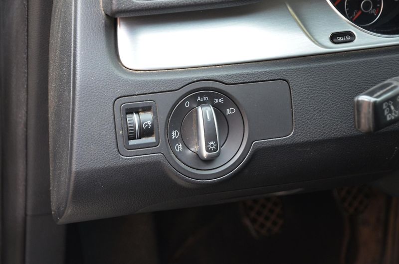 Volkswagen Passat (2014) 2.0 TDi 103kW Highline / ČR  - fotka 23 z 33