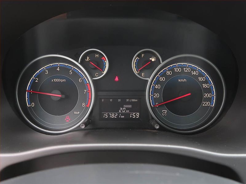 Suzuki SX4 (2011) 1.5 VVT, LPG - fotka 11 z 13