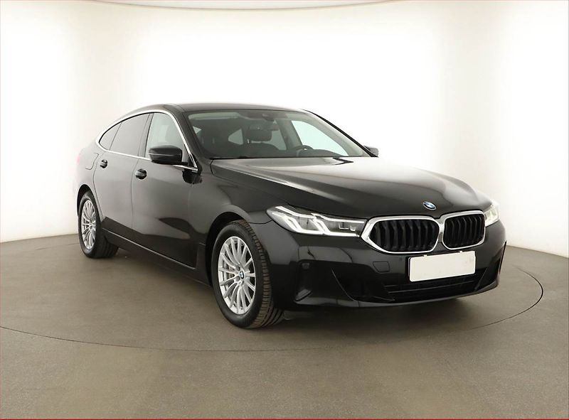 BMW Řada 6 (2022) 640i xDrive GT - fotka 1 z 18