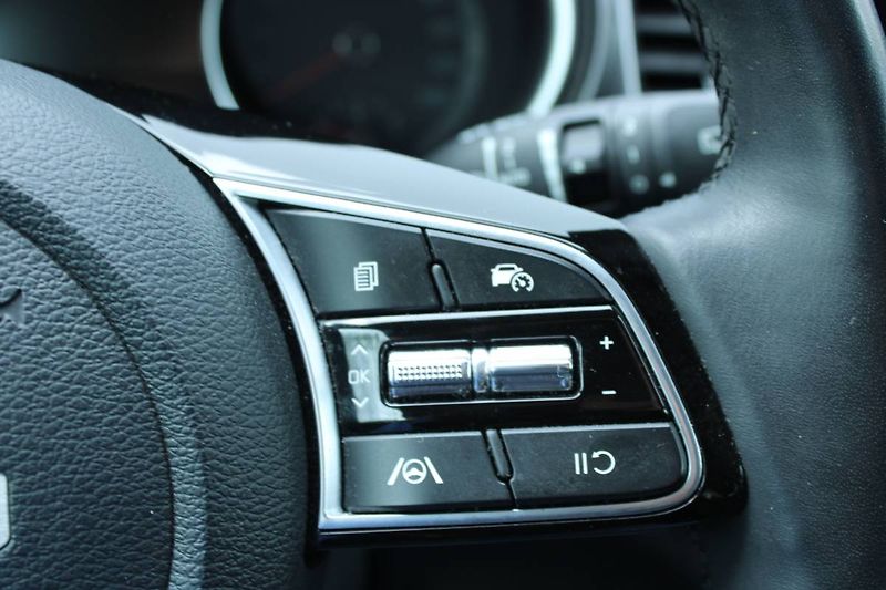 Kia Ceed (2022) 1.5 T-GDI TOP 117kW LED manuál - fotka 20 z 28