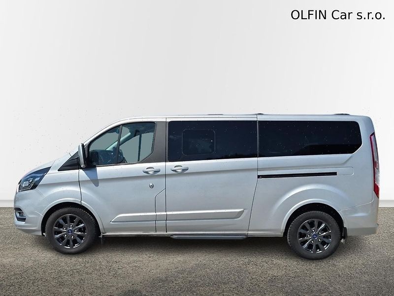 Ford Tourneo Custom Titanium 2.0 EB 136 kW - fotka 5 z 29