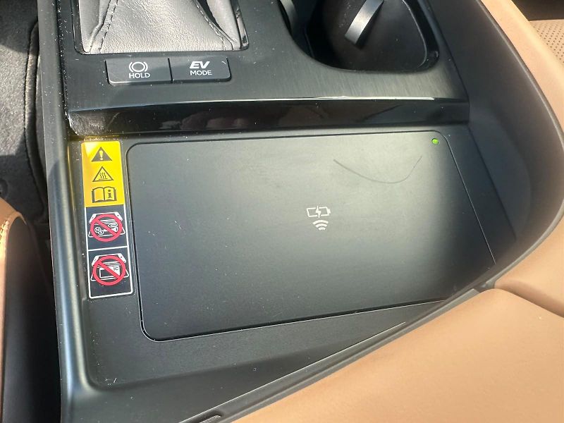 Lexus ES 300h (2024) 2.5HEV,131KW, BUSINESS EDITION - fotka 15 z 45