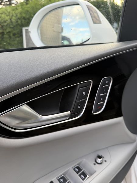 Audi A7 (2012) Max výbava, S-line,Nová STK - fotka 22 z 26