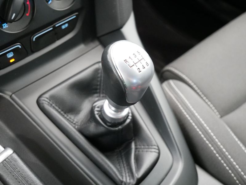 Ford Focus - fotka 24 z 28