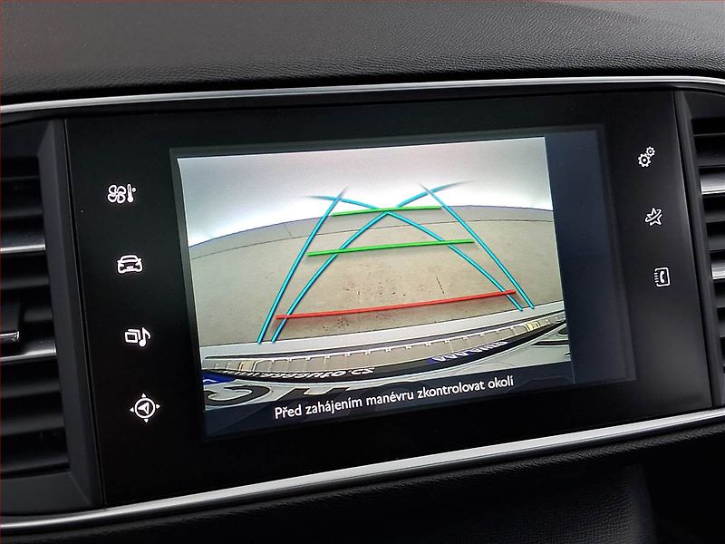 Peugeot 308 (2015) 2.0 HDI, Automat, Navi - fotka 15 z 21