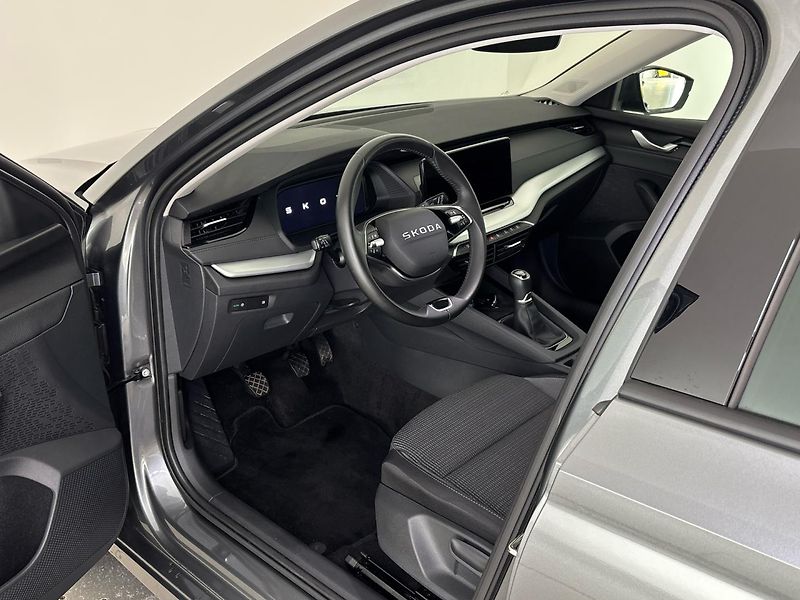Škoda Octavia Selection - fotka 6 z 28