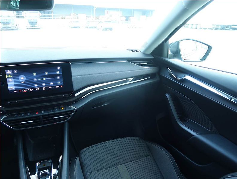 Škoda Octavia (2020) Style 2.0 TDI, Automat, ČR - fotka 8 z 25